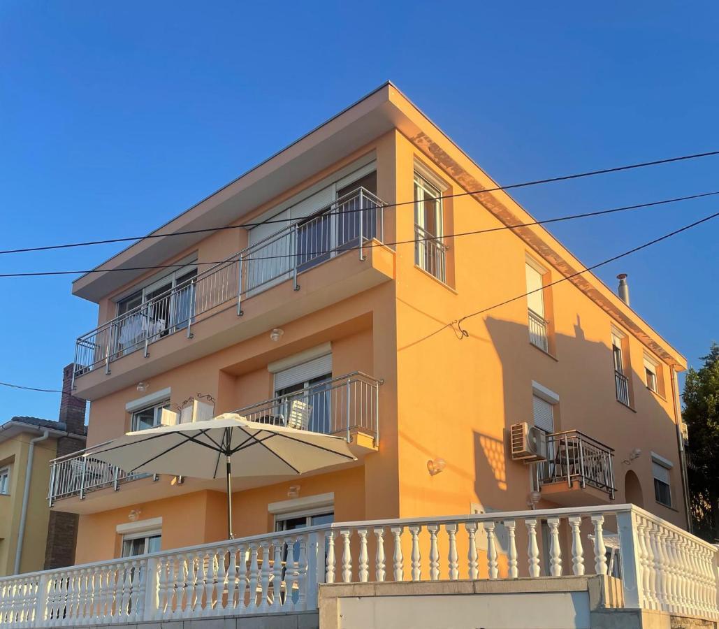 Moro Vrbnik Apartment ภายนอก รูปภาพ