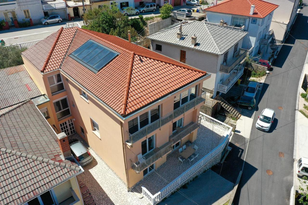 Moro Vrbnik Apartment ภายนอก รูปภาพ