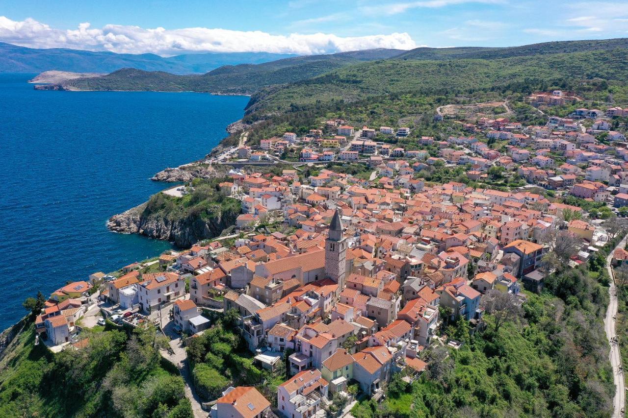 Moro Vrbnik Apartment ภายนอก รูปภาพ