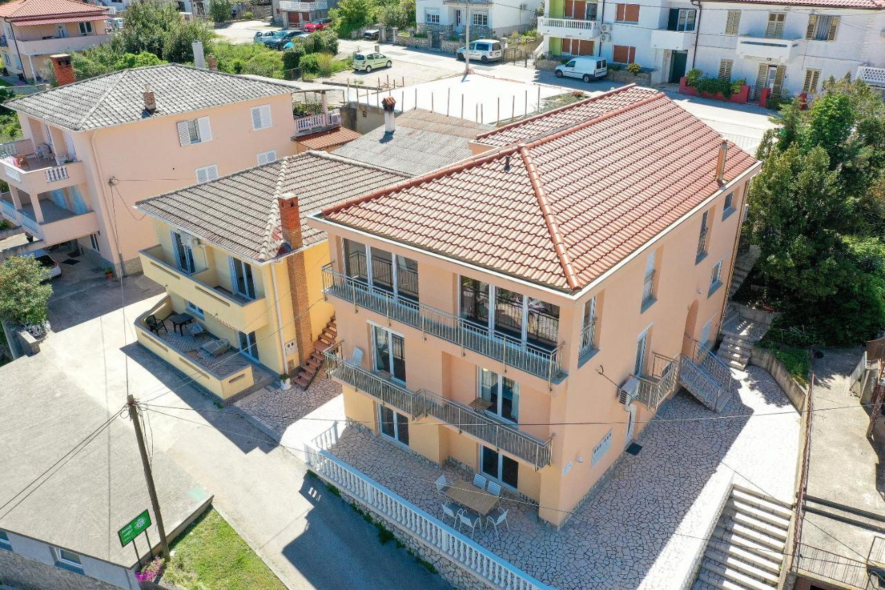 Moro Vrbnik Apartment ภายนอก รูปภาพ