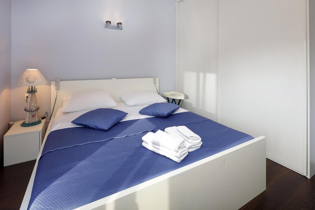 Moro Vrbnik Apartment ภายนอก รูปภาพ