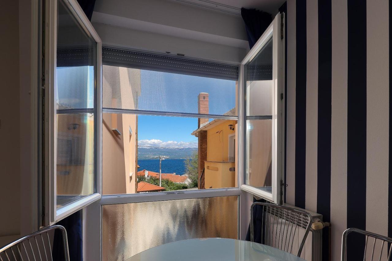 Moro Vrbnik Apartment ภายนอก รูปภาพ