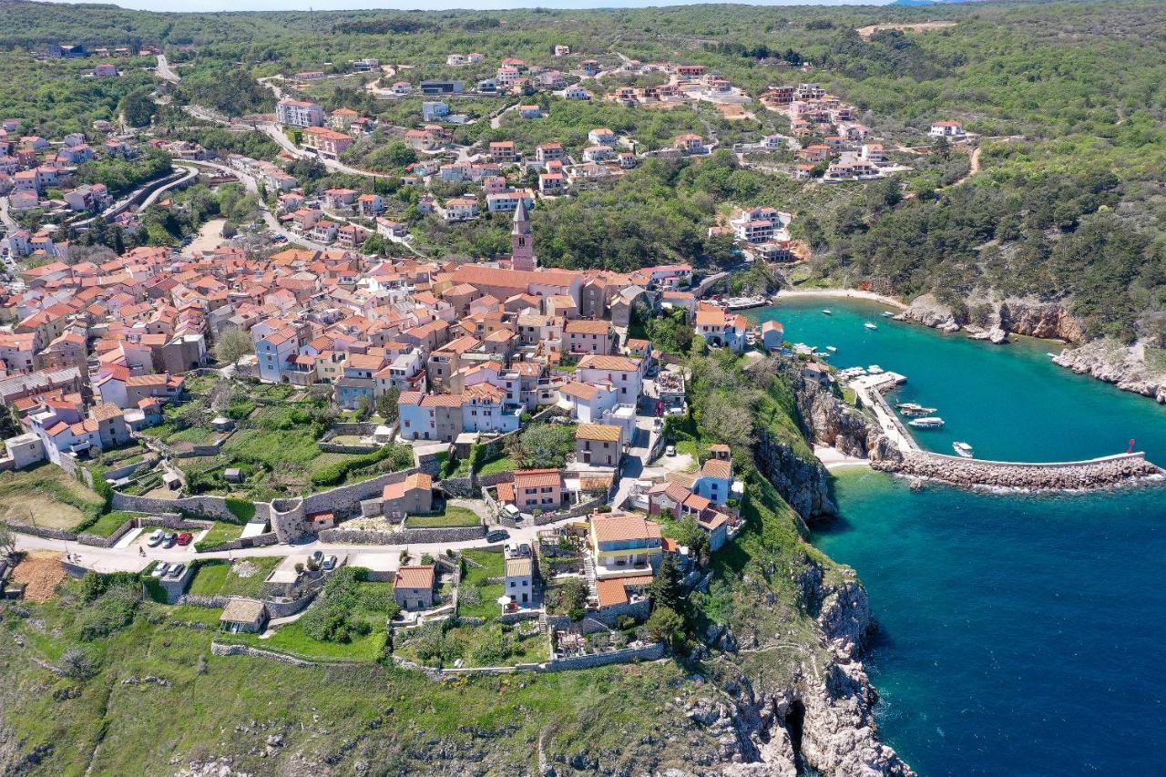 Moro Vrbnik Apartment ภายนอก รูปภาพ