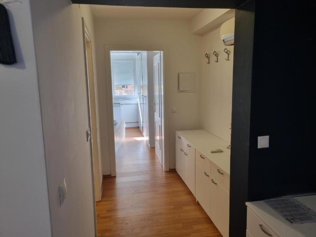 Moro Vrbnik Apartment ภายนอก รูปภาพ